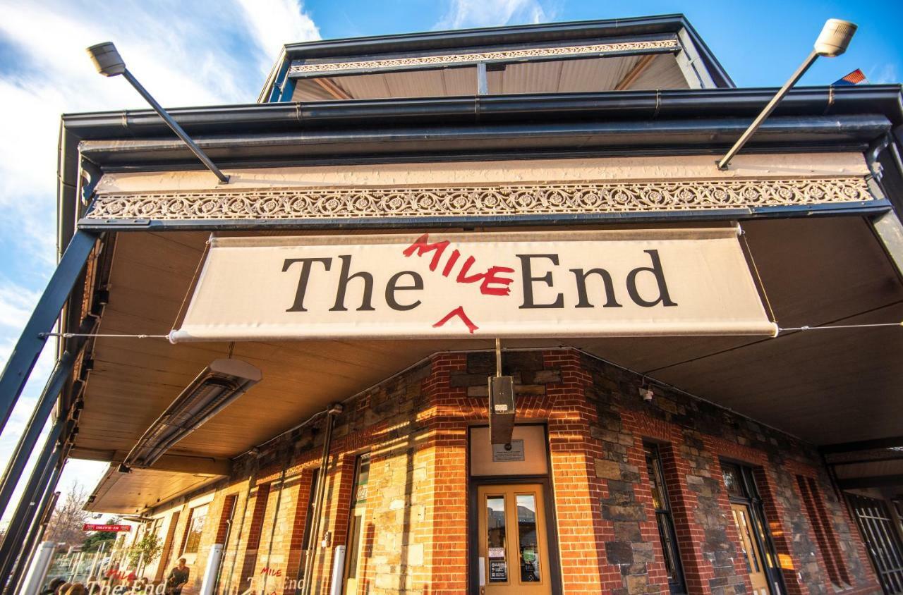 The Mile End Hotel Adelaide Exterior foto