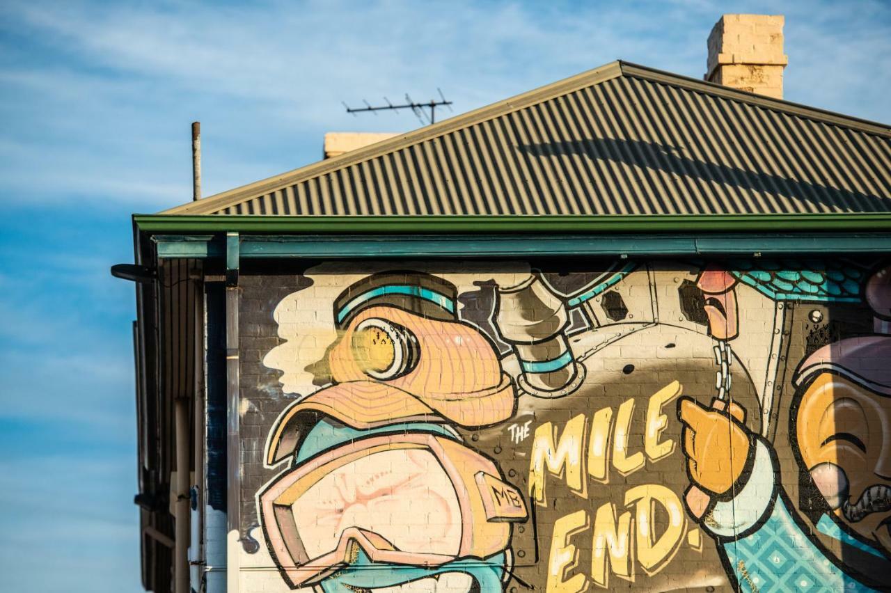 The Mile End Hotel Adelaide Exterior foto
