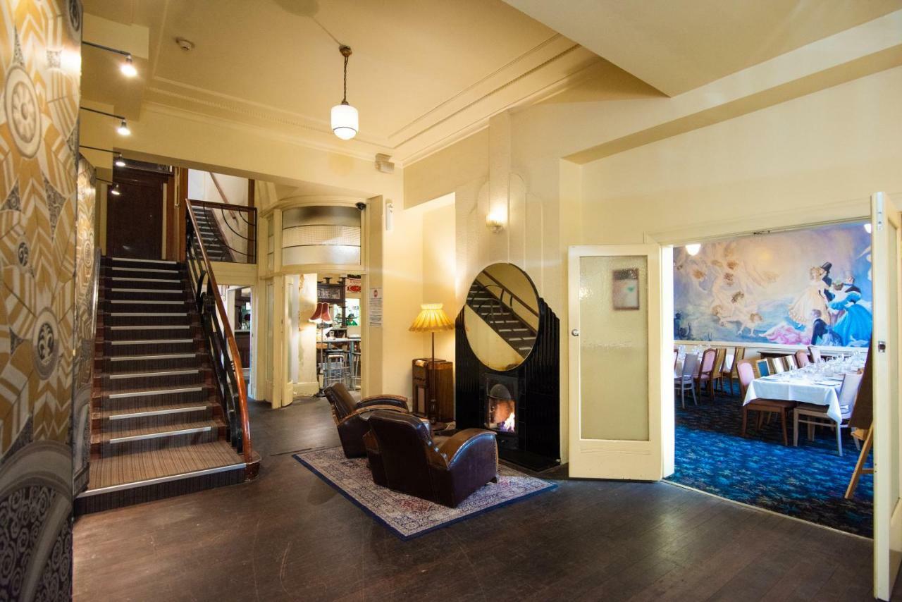 The Mile End Hotel Adelaide Exterior foto